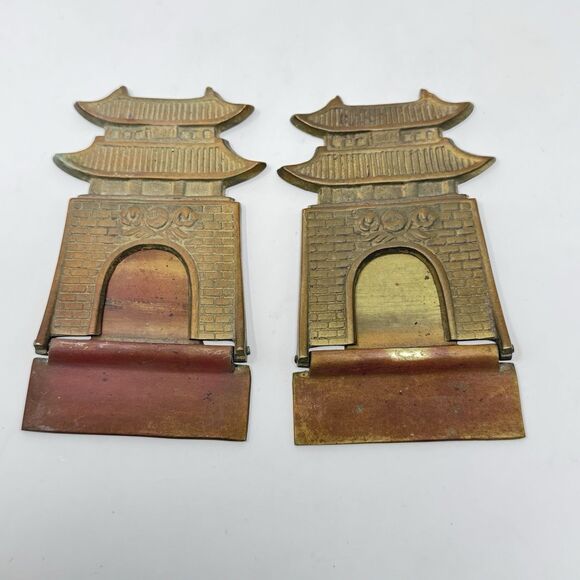 Vintage Folding Brass Asian Pagoda Gate Bookends Made in Korea Set of 2 - Picture 3 of 5